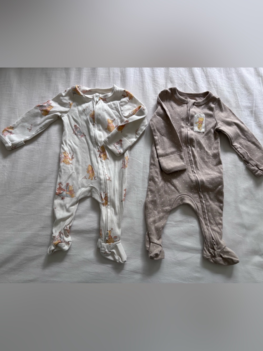 NWOT- Winnie the Pooh One-Piece Footed Pajamas - White & Taupe